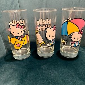 NWOT Hello Kitty collectors glasses, set of 3